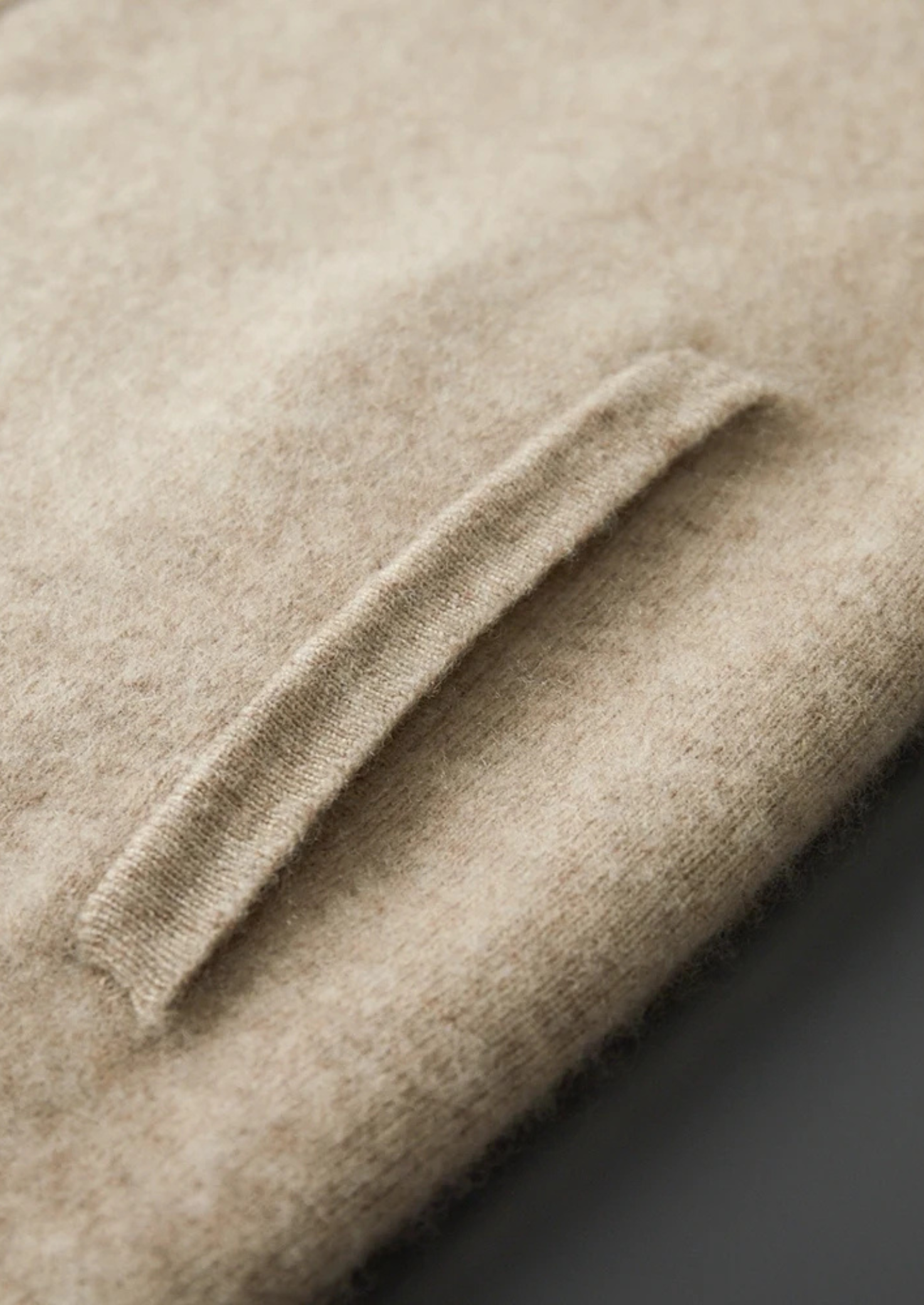 Prémiová kašmírová volnočasová souprava