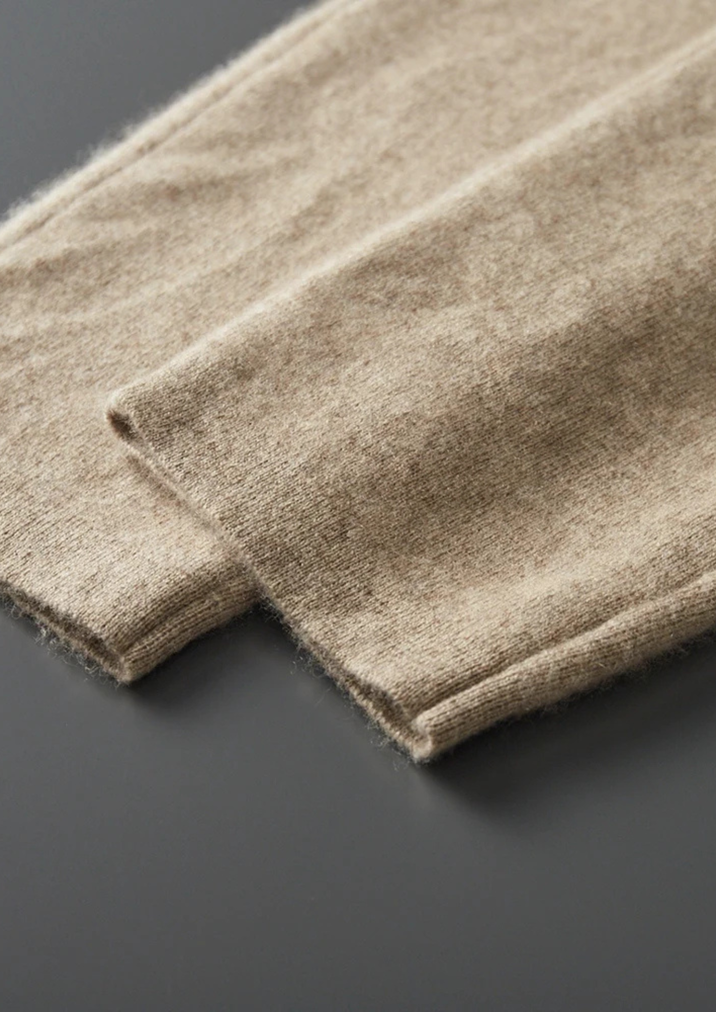 Prémiová kašmírová volnočasová souprava