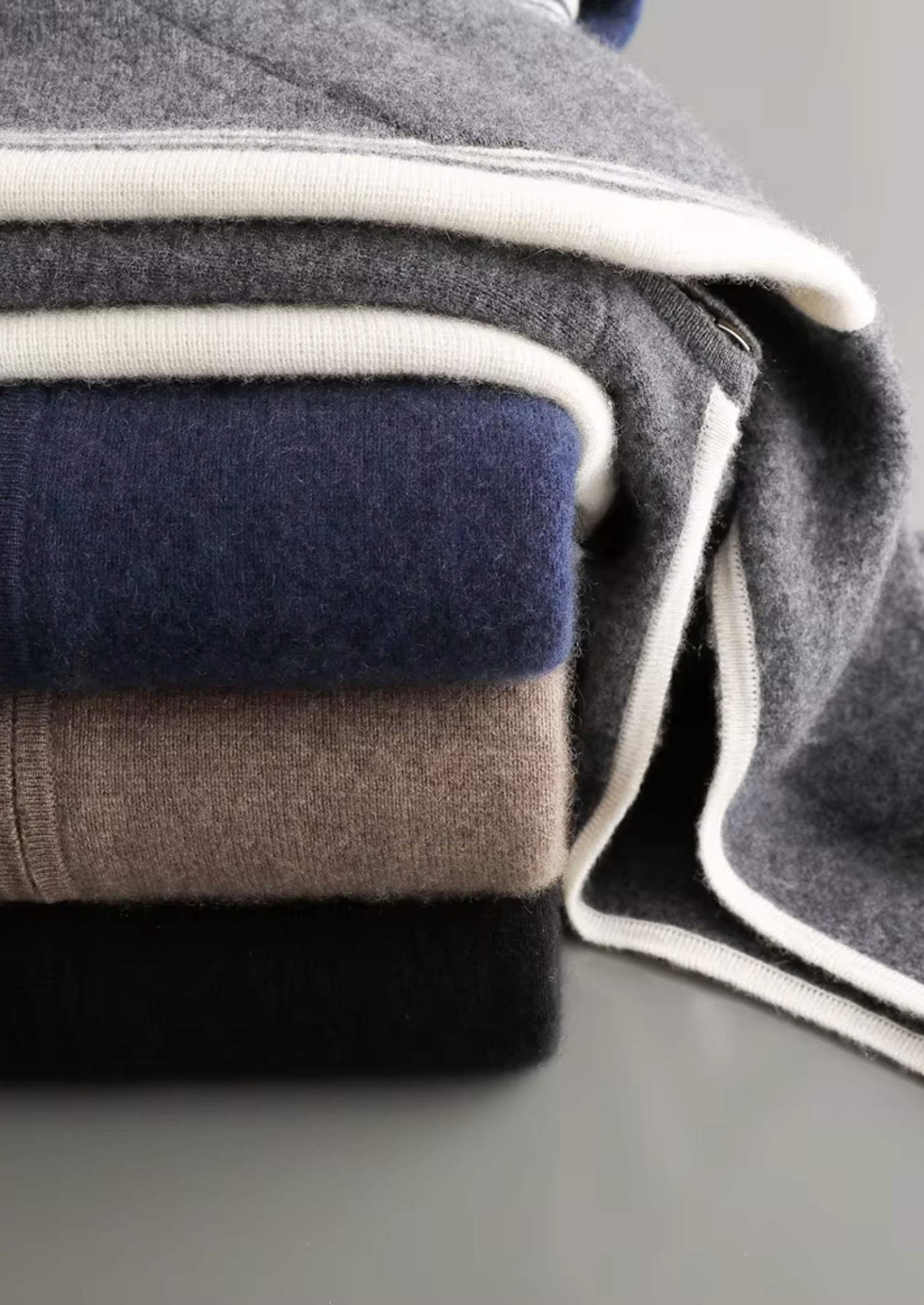 Sada Damien z čisté extra jemné merino vlny