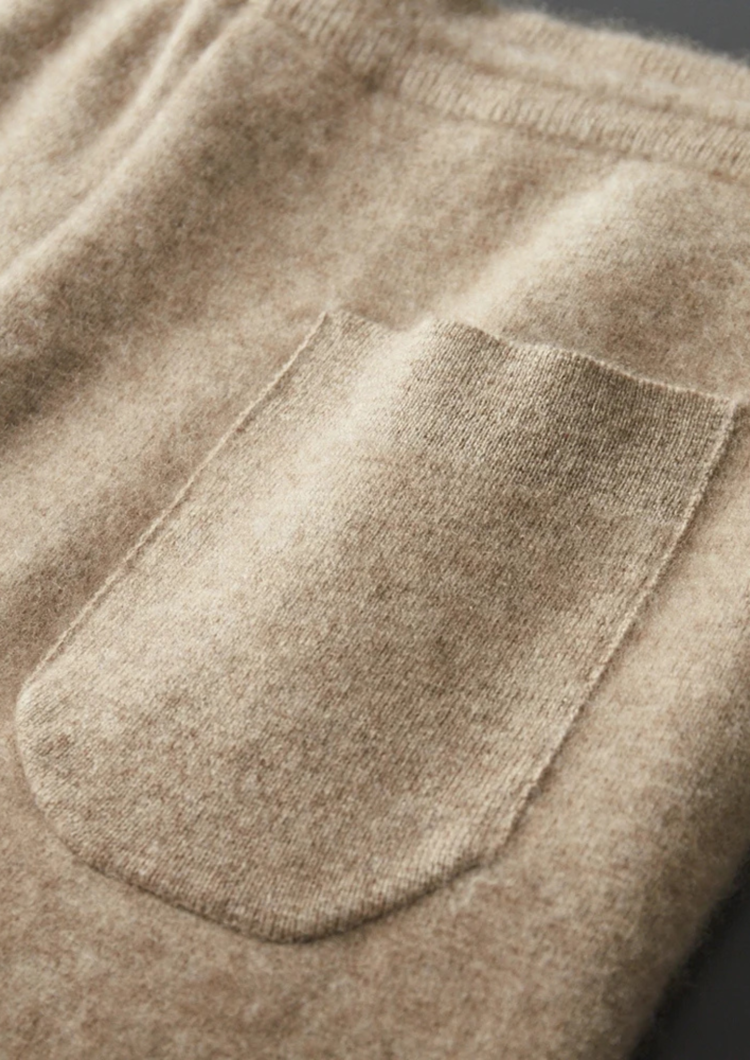 Prémiová kašmírová volnočasová souprava