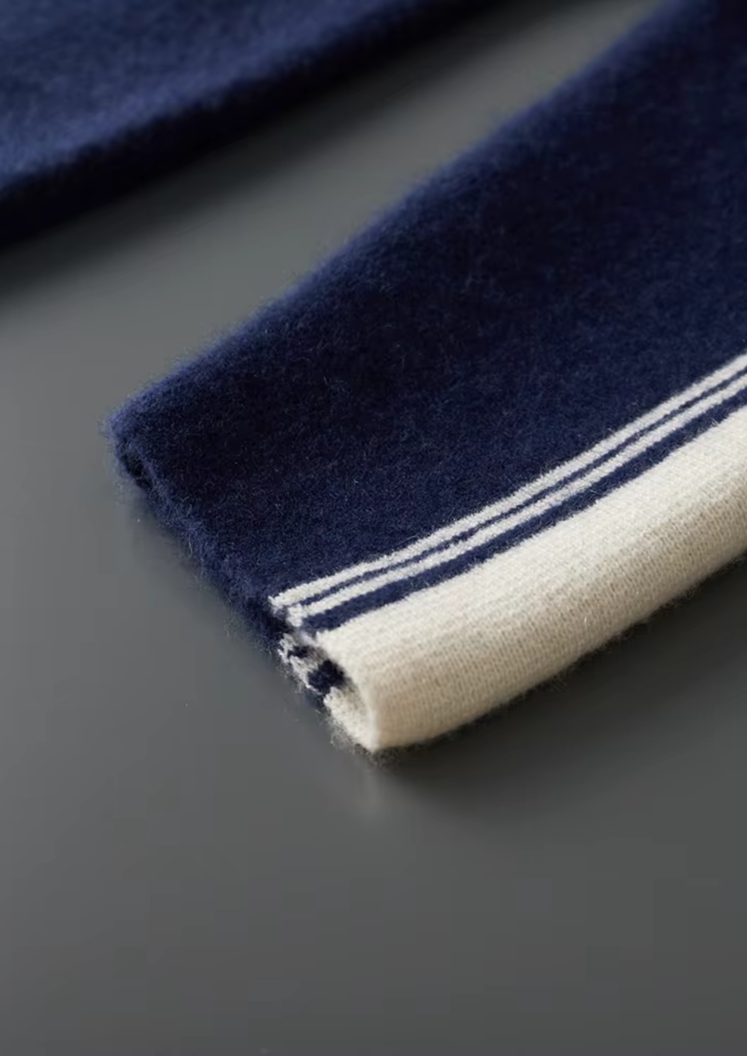 Sada Damien z čisté extra jemné merino vlny