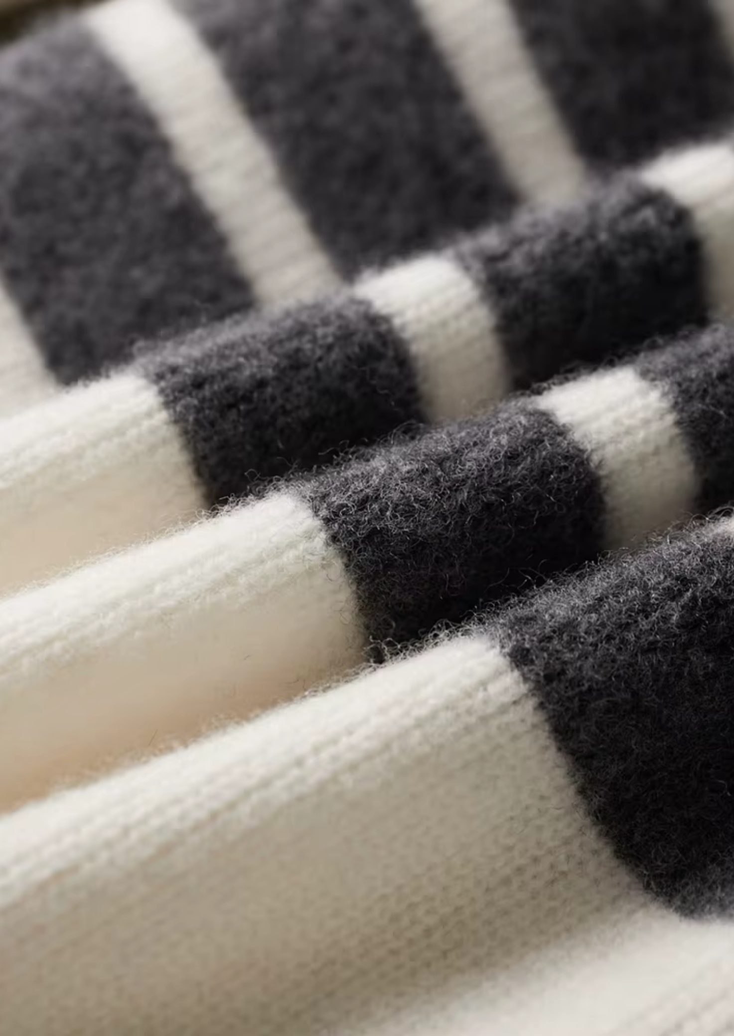 Sada čistě extra jemné merino vlečky ALESSIO