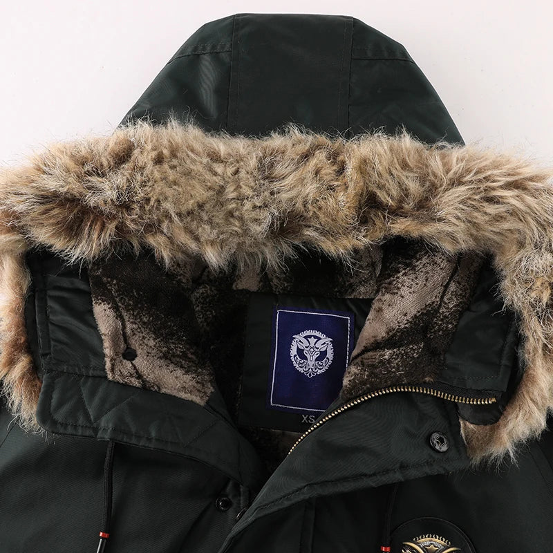 Tlustá polstrovaná venkovní zimní bunda pro muže OutdoorPro